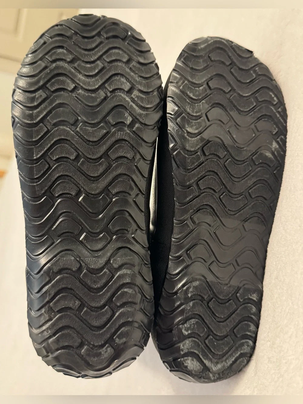 BOGS Kids Black Subtle Glitter Waterproof Rain Boots Youth Size 3